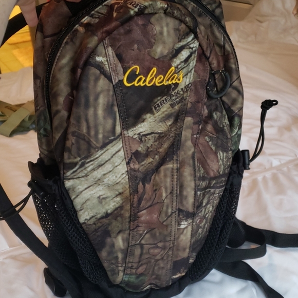 cabelas hydration pack